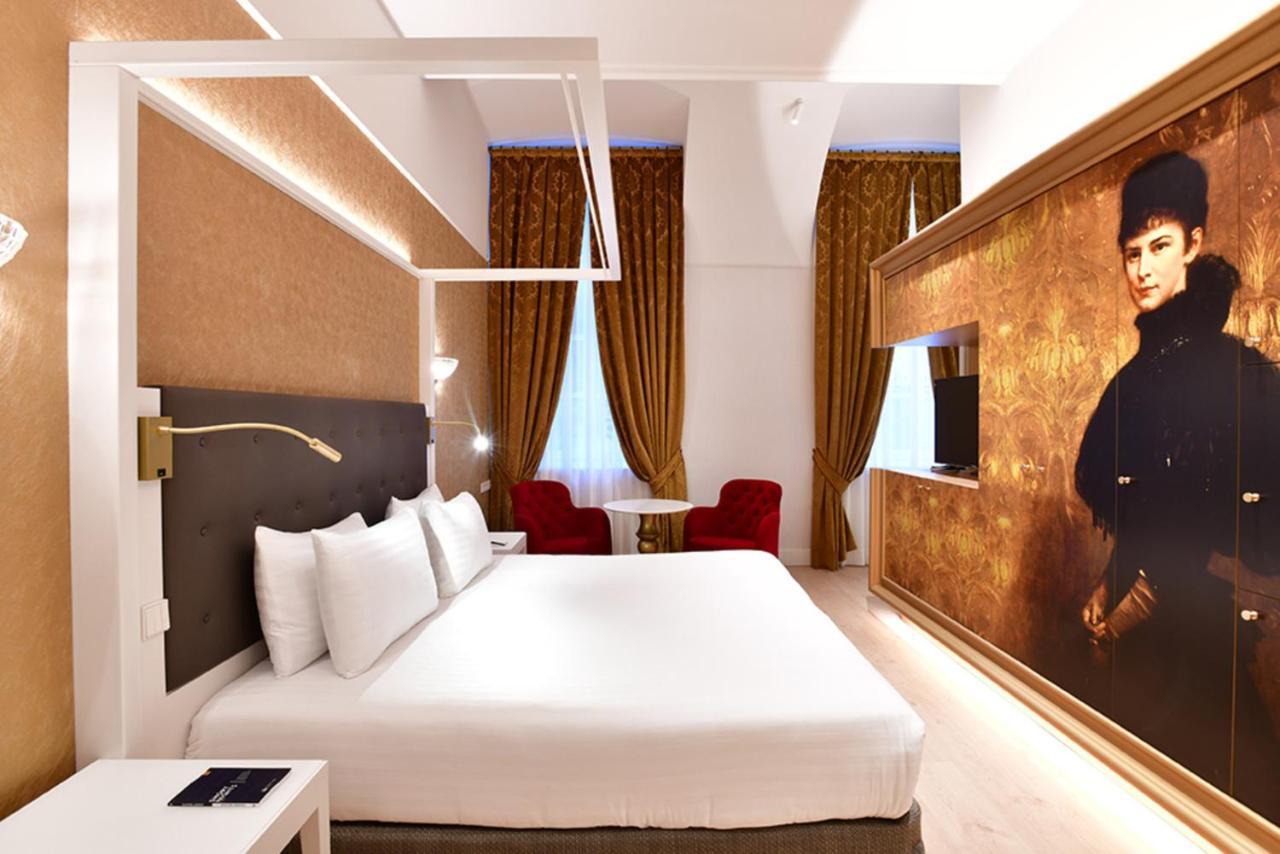 Aurea Ana Palace By Eurostars Hotel Company Budapest Exteriör bild Deluxe room