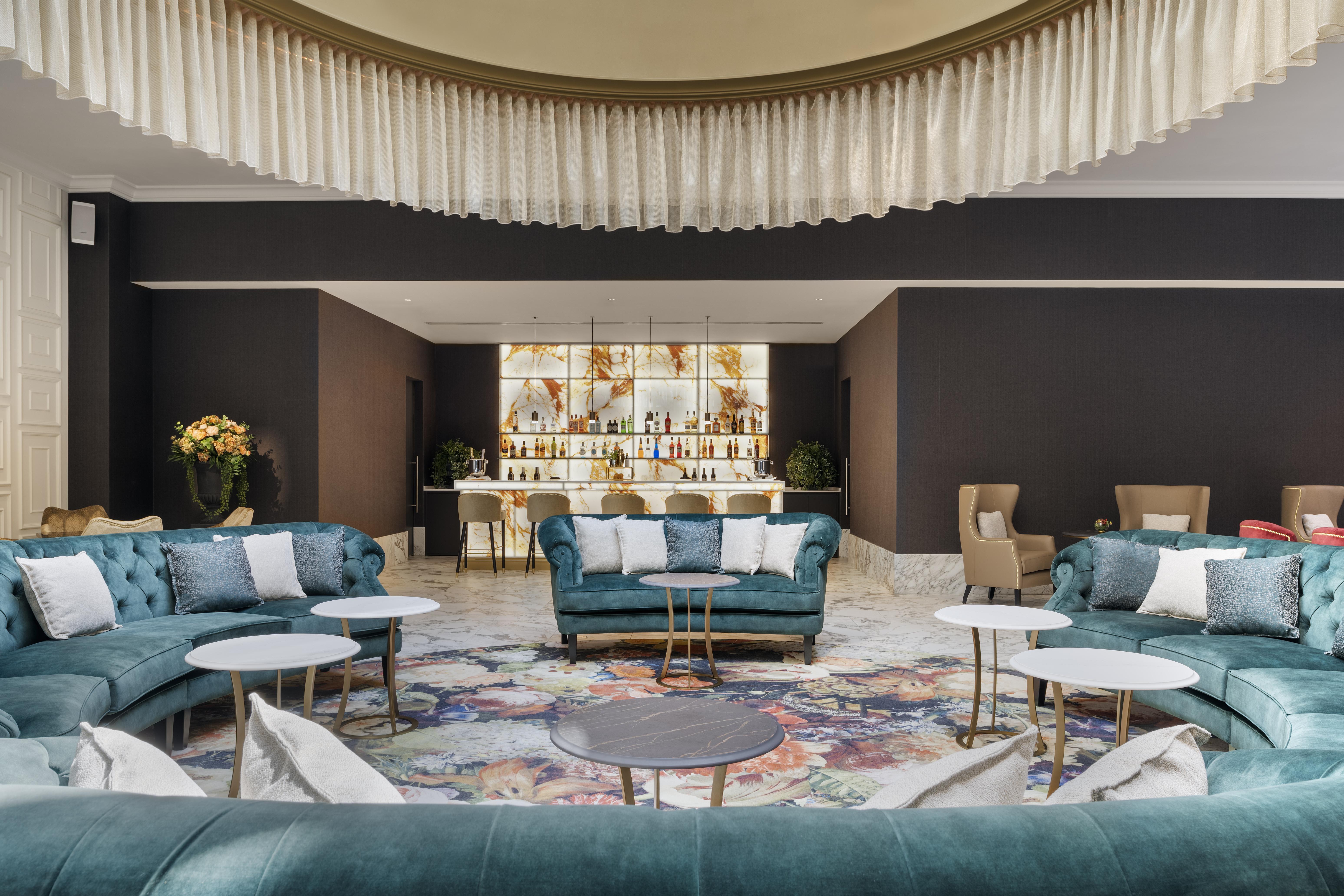 Aurea Ana Palace By Eurostars Hotel Company Budapest Exteriör bild The Bar