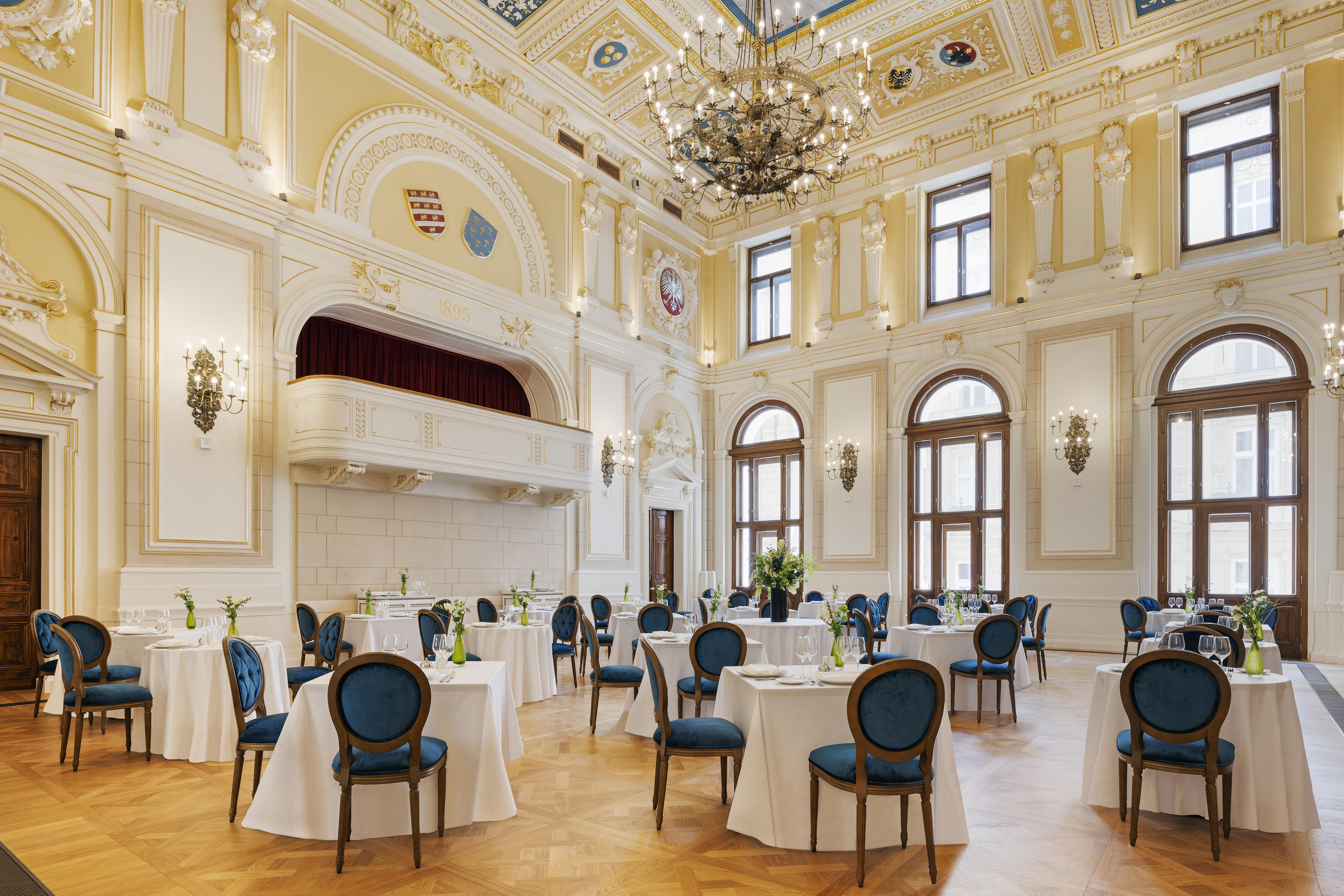 Aurea Ana Palace By Eurostars Hotel Company Budapest Exteriör bild The ballroom